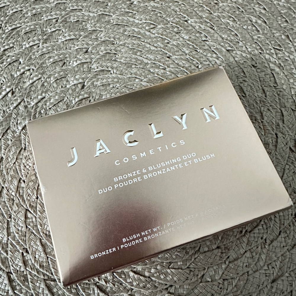 Jaclyn Cosmetics Bronze & Blushing Duo